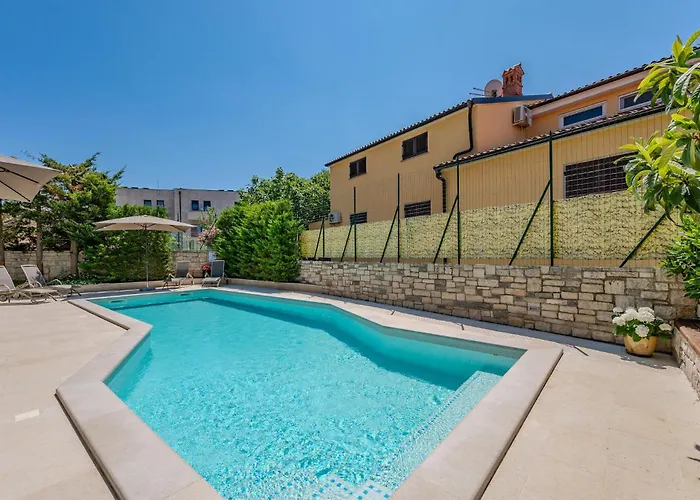 아파트 Awesome In With Wifi 풀라